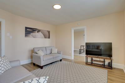 Hatboro Retreat: Steps From Shopping & Dining!
