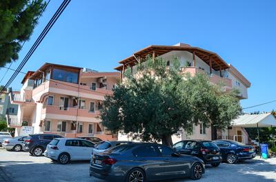 Berk Apart Hotel