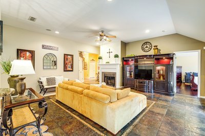 DFW Fun Awaits: Family Home in Crowley!