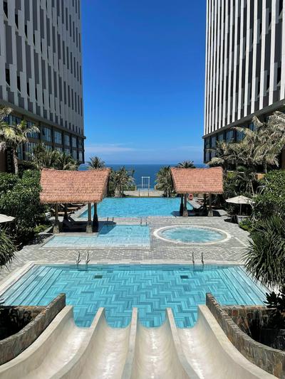 Mandala Oceanfront Driftwood Apartment