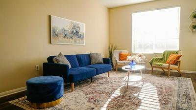 Cozy 2-br Home Near Disneyland Pool Hot Tub GYM, Φωτογραφία 2