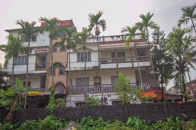 OYO 12992 Prince lodge