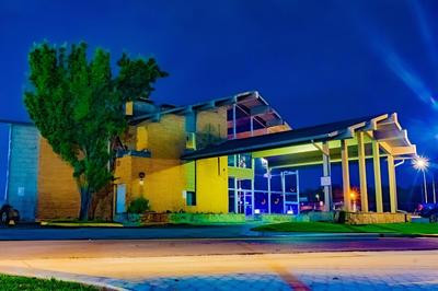 The District Hotel Club and Resorts