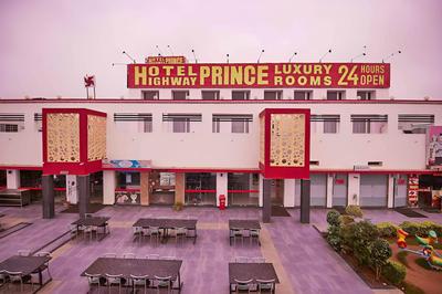 Hotel Highway Prince