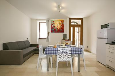Desenzanoloft Very Good di Giosue' Carducci
