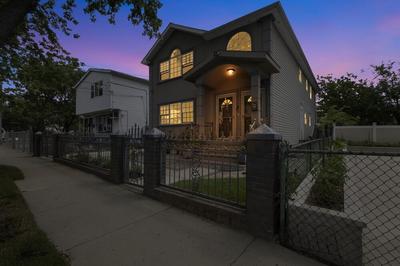 Modern Cozy 3br Home Just 10 Mins From Jfk! 3 Bedroom Residence by RedAwning