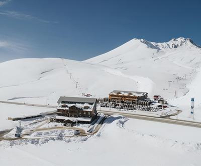 Magna Pivot Hotel - Boutique Class