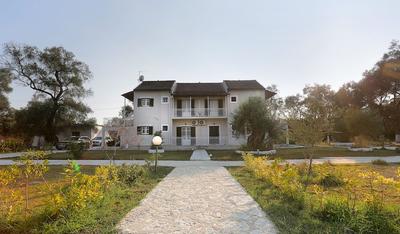 Alykes Family Resort