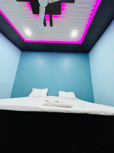 Vande Bharat P Guest House