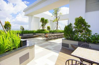 Ami Splendid Rooftop Garden