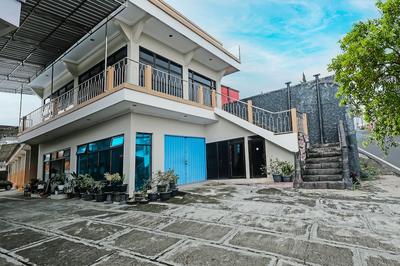 SPOT ON 91930 Hotel Citra Dewi 4 Manunggal