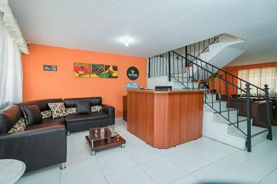 Ayenda Casa Maconglo 1022