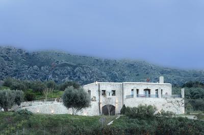 Heliopetra Lux Villa with private Pool