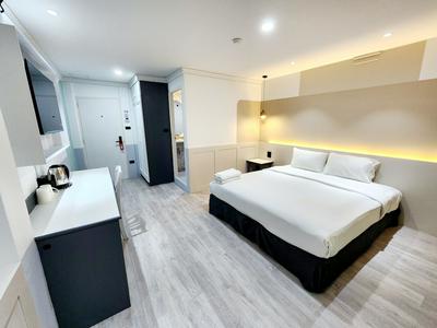 SEATEL Phuket Patong Beach