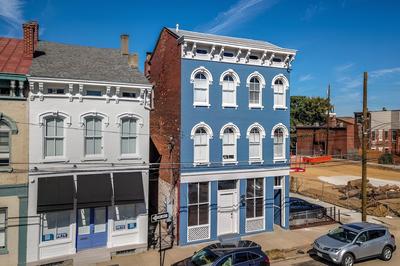 Heart of Mainstrasse Apt 2