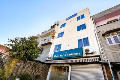 Fabhotel Shiva Residency