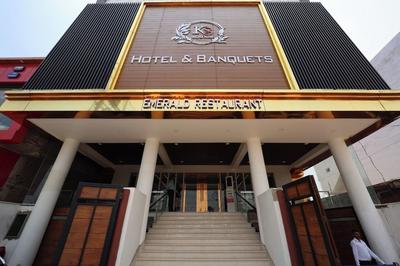 KS Square Hotel and Banquets