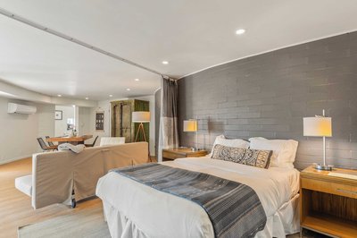 Malibu Hills Studio w/ Mountain Views + Near Beaches Cielo Nook by Avantstay