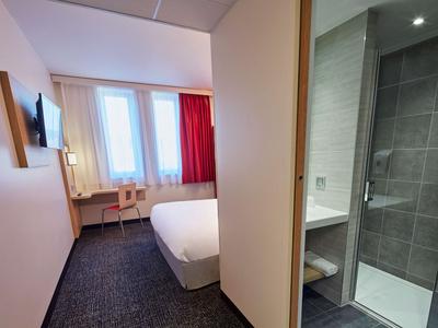 Kyriad ECO - Clermont Ferrand Estaing