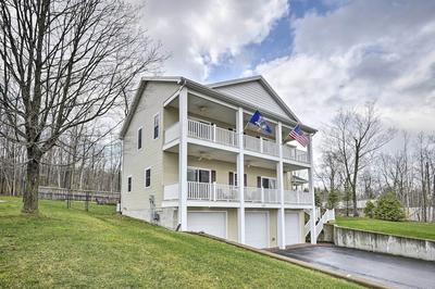 Lovely Rushville Home w/ Canandaigua Lake Views!