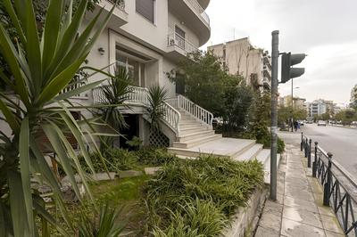 Intimate classy studio in Athens