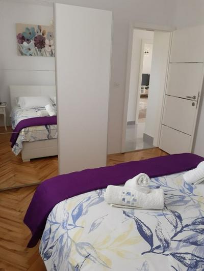 Branka - 80 m From Beach - H