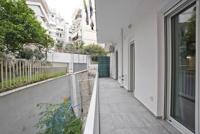 Kalipso in Piraeus With 1 Bedrooms and 1 Bathrooms