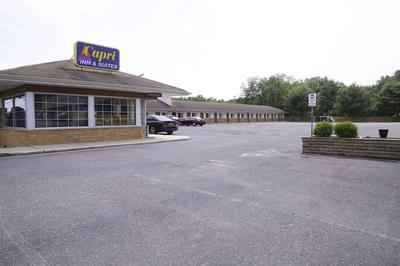 Capri inn and Suites