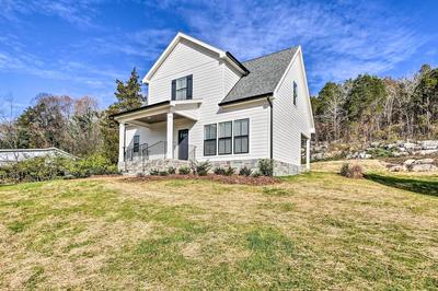 Scenic Mtn Retreat w/ Wooded Backyard + Fire Pit!