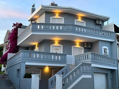 Glikanisos House Nipos - Ideal for Hikers and Families 2bd, 6pl, 10min to Beach