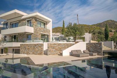 Elia Cove Luxury Villas & Residences