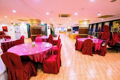 Orouq Al-Dahab Hotel