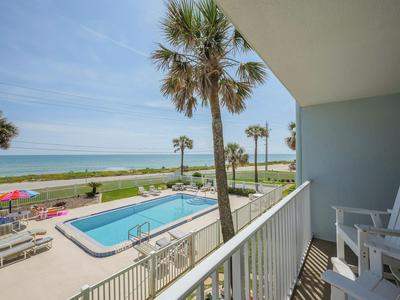 Starboard Light 7 by Distinctive Beach Rentals
