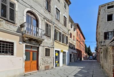 Apartment 1845