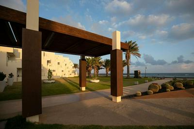 Hotel HD Beach Resort & SPA