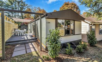 Groovy Guest House