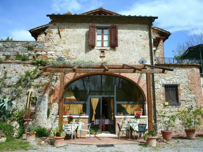 Elegant Villa in Tuscany