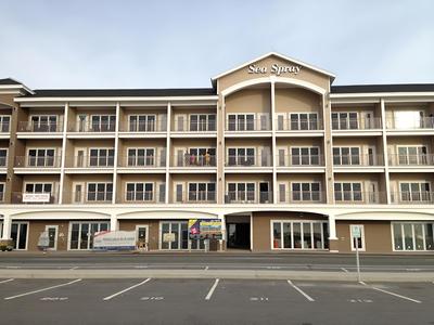 Sea Spray Condo