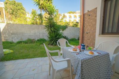 Cesarea & Marisole House With Sea View