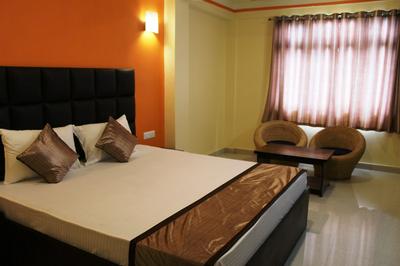 Hotel White Lotus
