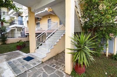 Erato Apartment 2 by Rentalspro Services - Nea Plagia