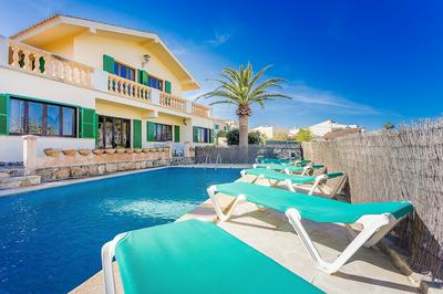 Porto Colom, Villa With Pool x 10 People