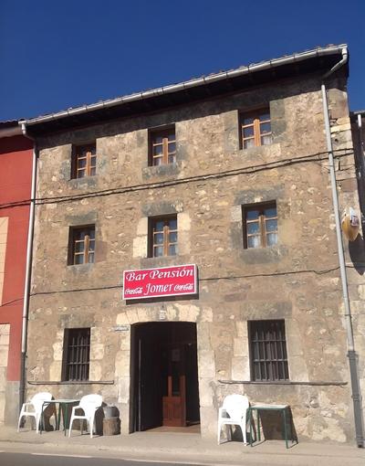 PENSION Y BAR JOMER