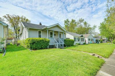 3 Mi to Dtwn Fort Wayne: Home w/ Deck & Yard!
