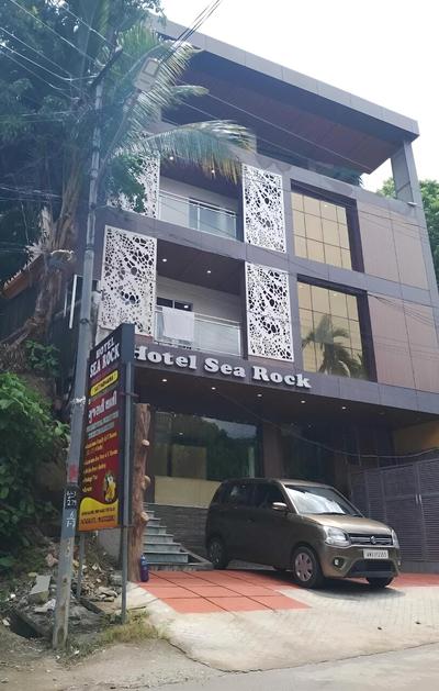 Hotel Sea Rock