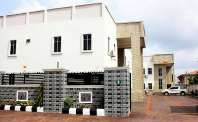 DHome Royal Boutique Hotel Asaba