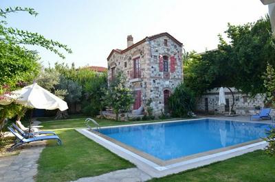 Alacati Zeytin Konak Hotel