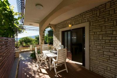 Bareta - 50m From the sea - A2
