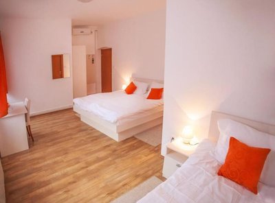 Rooms Lidija 17