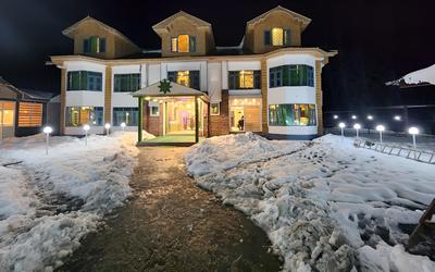Hayat Residency